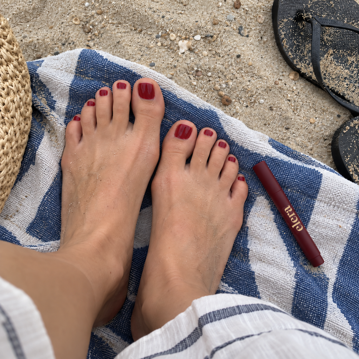 Pedicura y rotulador de uñas Elera